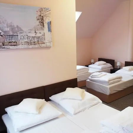 Sum Restauracja & Gasthof *