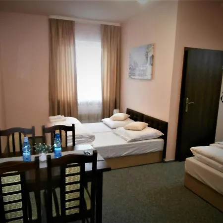 Sum Restauracja & Gasthof *