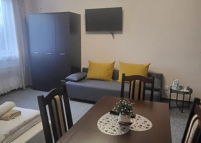 宾馆 Sum Restauracja &