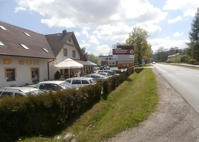 Sum Restauracja & * Meszna